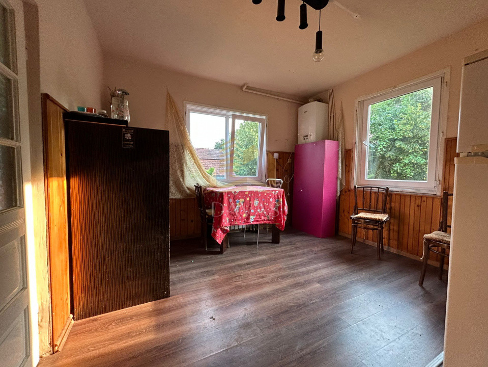 Casa cu 3 camere | Curte interioara | Cartier Grigorescu