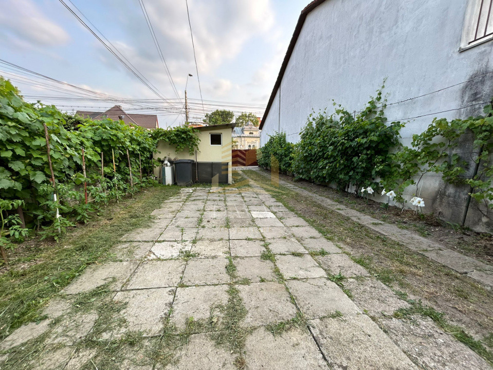 Casa cu 3 camere | Curte interioara | Cartier Grigorescu