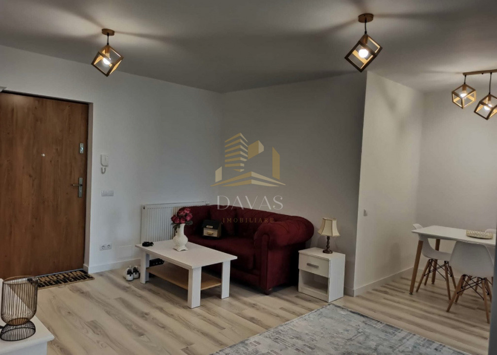 Apartament de 3 camere decomandat| Frunzisului