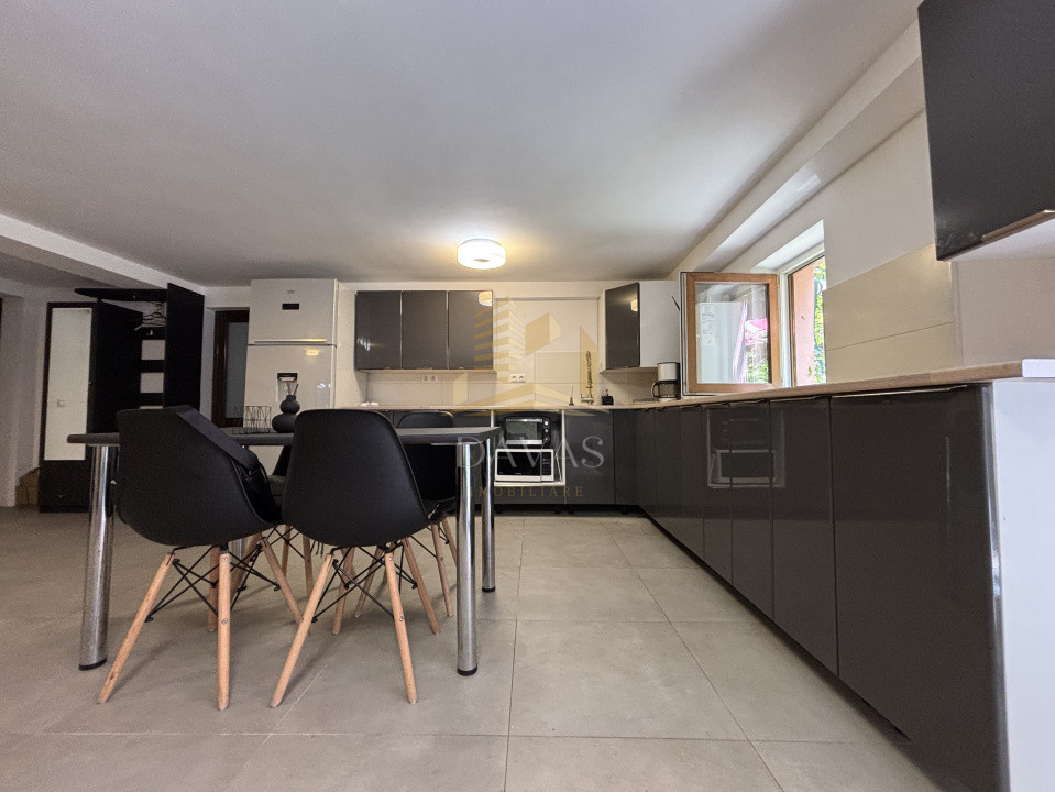Apartament de 3 camere | zona câmpului | Grădina | Parcare