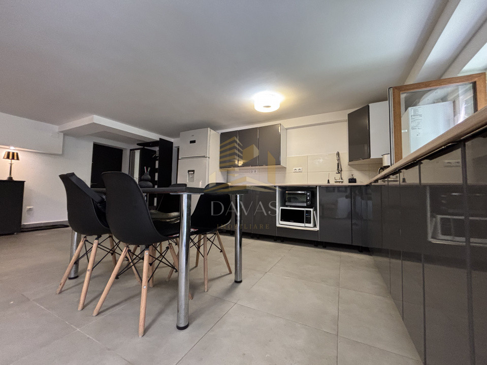 Apartament de 3 camere | zona câmpului | Grădina | Parcare