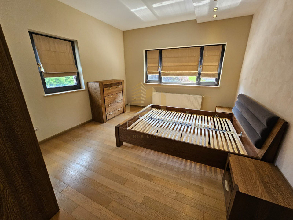 Vilă de Lux în Gruia – Oferta premium de închiriere | 6 Parcări 