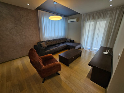 Vilă de Lux în Gruia – Oferta premium de închiriere | 6 Parcări 