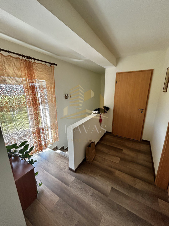 Casa tip duplex 4 camere de vanzare | Borhanci | Garaj inclus