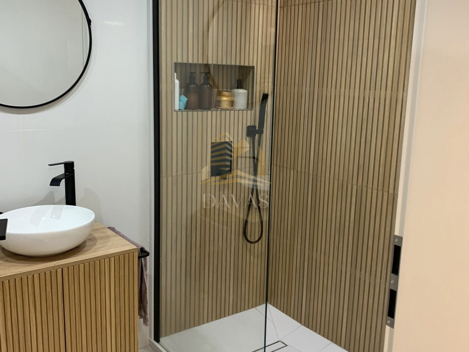 Apartament de 2 camere semidecomandat | Zona Vivo