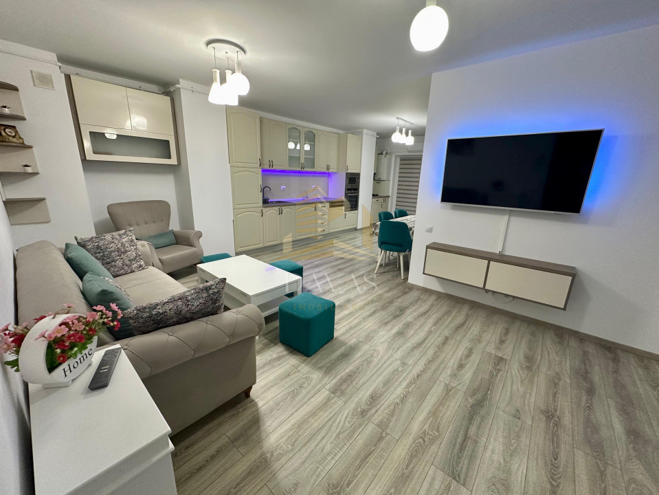 Apartament de 3 camere semidecomandat | Buna ziua 