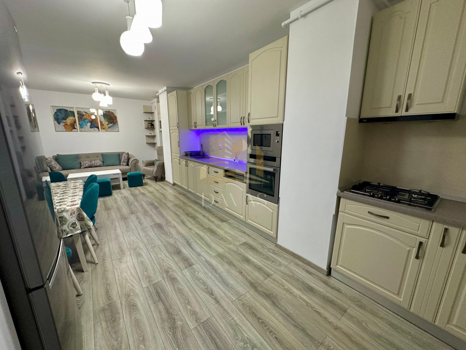 Apartament de 3 camere semidecomandat | Buna ziua 