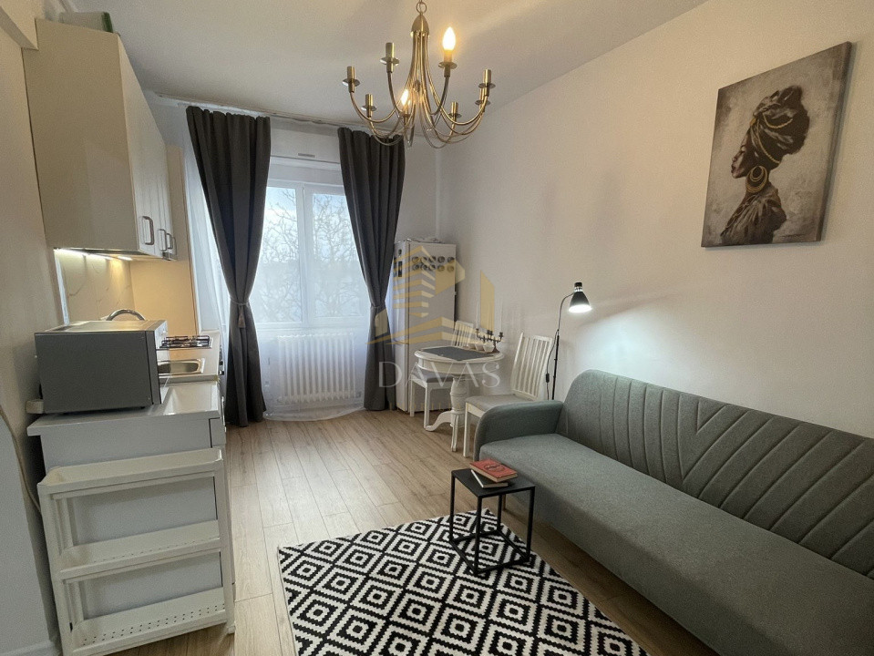 Apartament de 2 camere semidecomandat | zona Gării