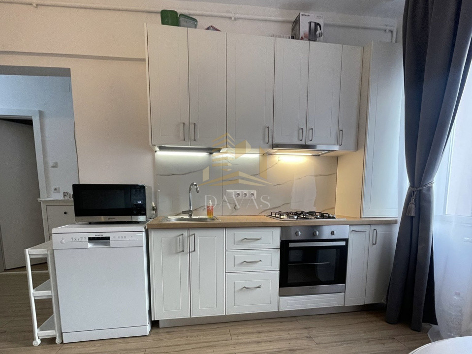 Apartament de 2 camere semidecomandat | zona Gării