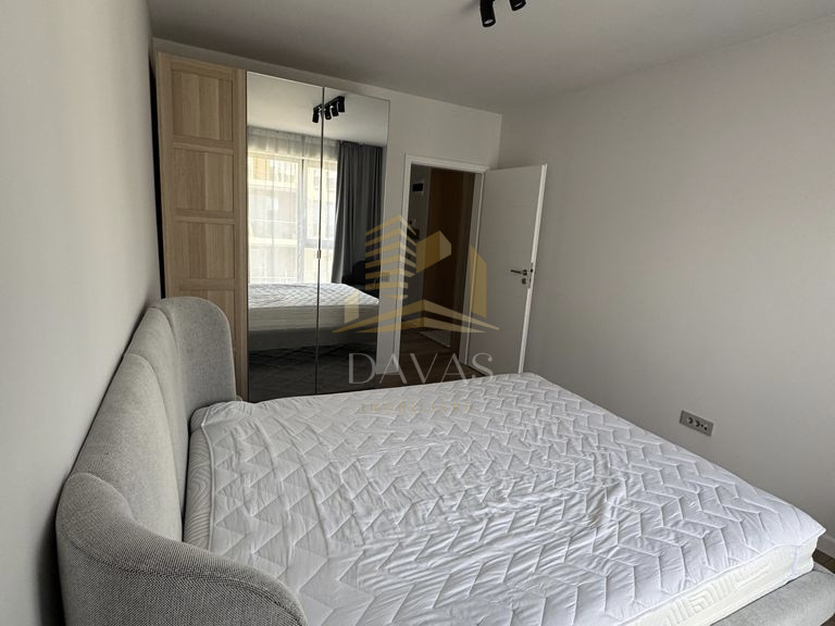 Apartament semidecomandat de 3 camere | Manastur | complex Zenia
