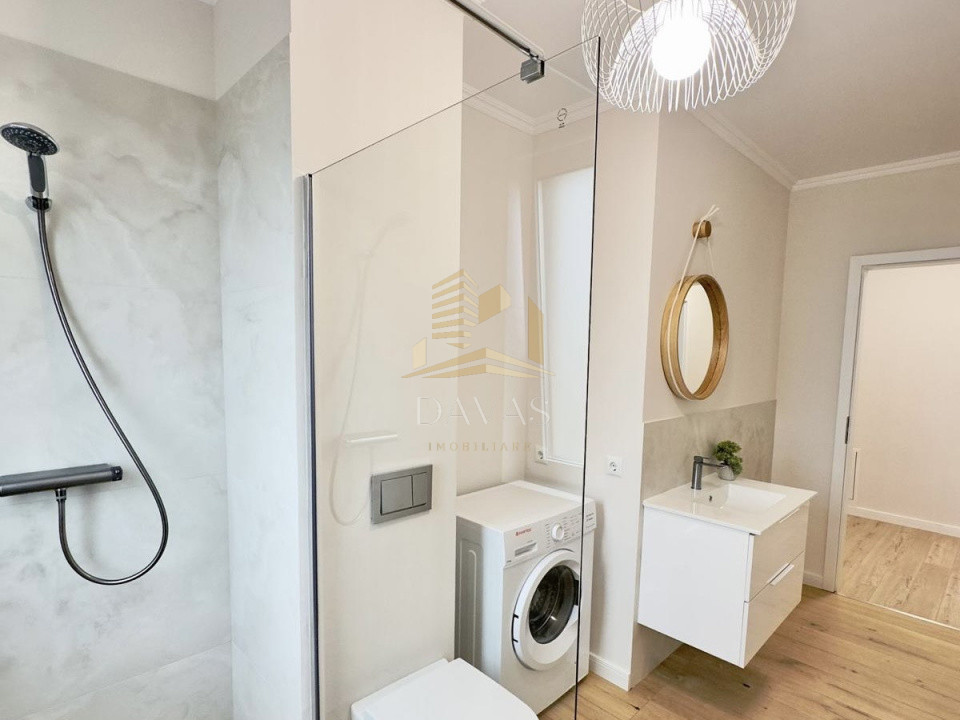 Apartament de 3 camere semidecomandat | Florești 