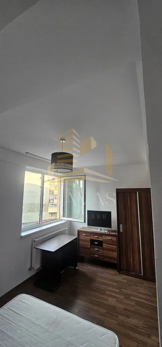 Apartament cu 3 camere de inchiriat | Parcare | Cartierul Marasti