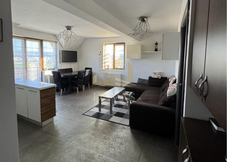 Apartament situat în vila | Valea Chintaului 