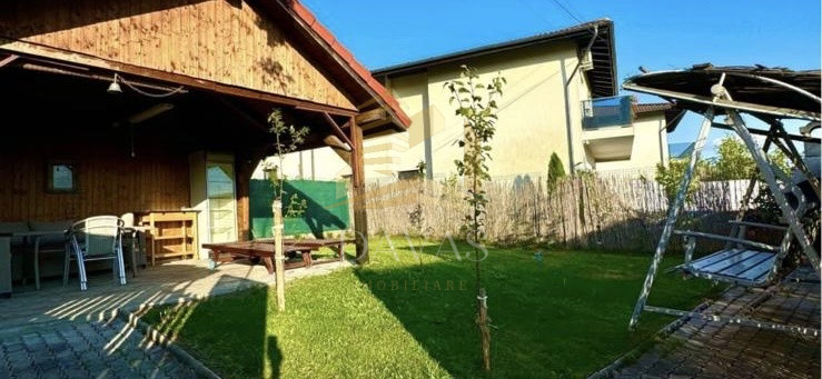 Apartament situat în vila | Valea Chintaului 