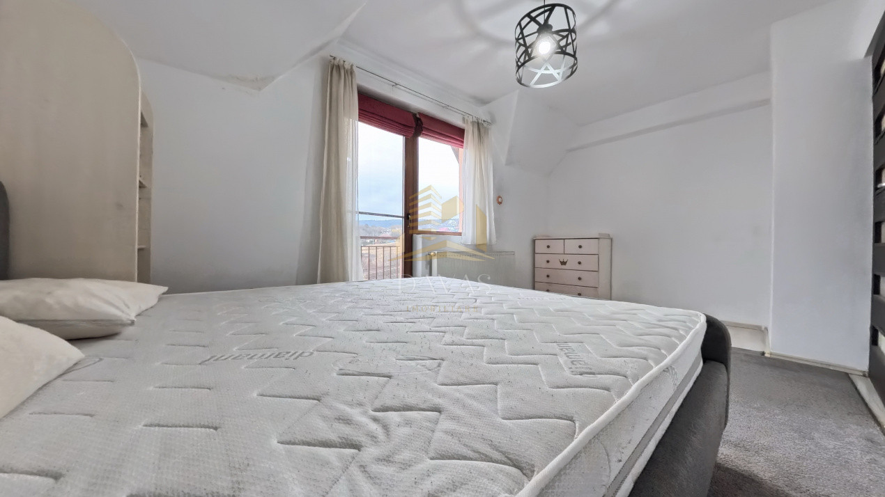 Apartament situat în vila | Valea Chintaului 