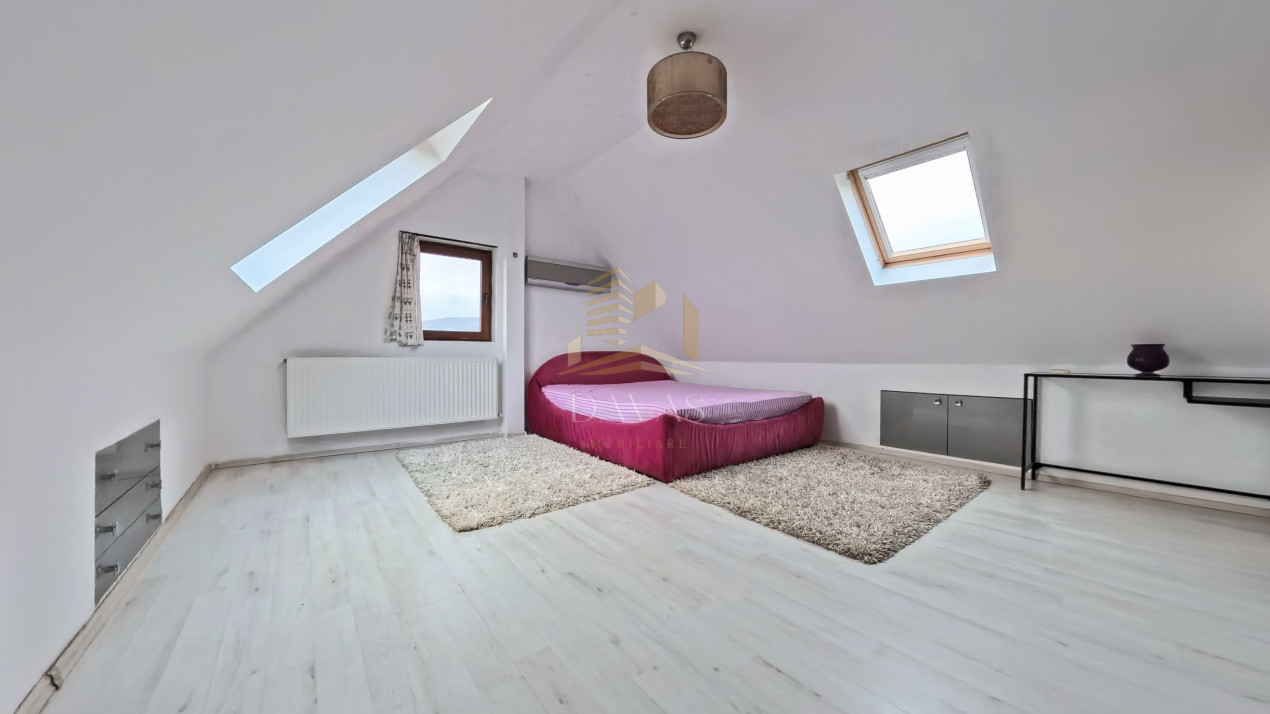 Apartament situat în vila | Valea Chintaului 