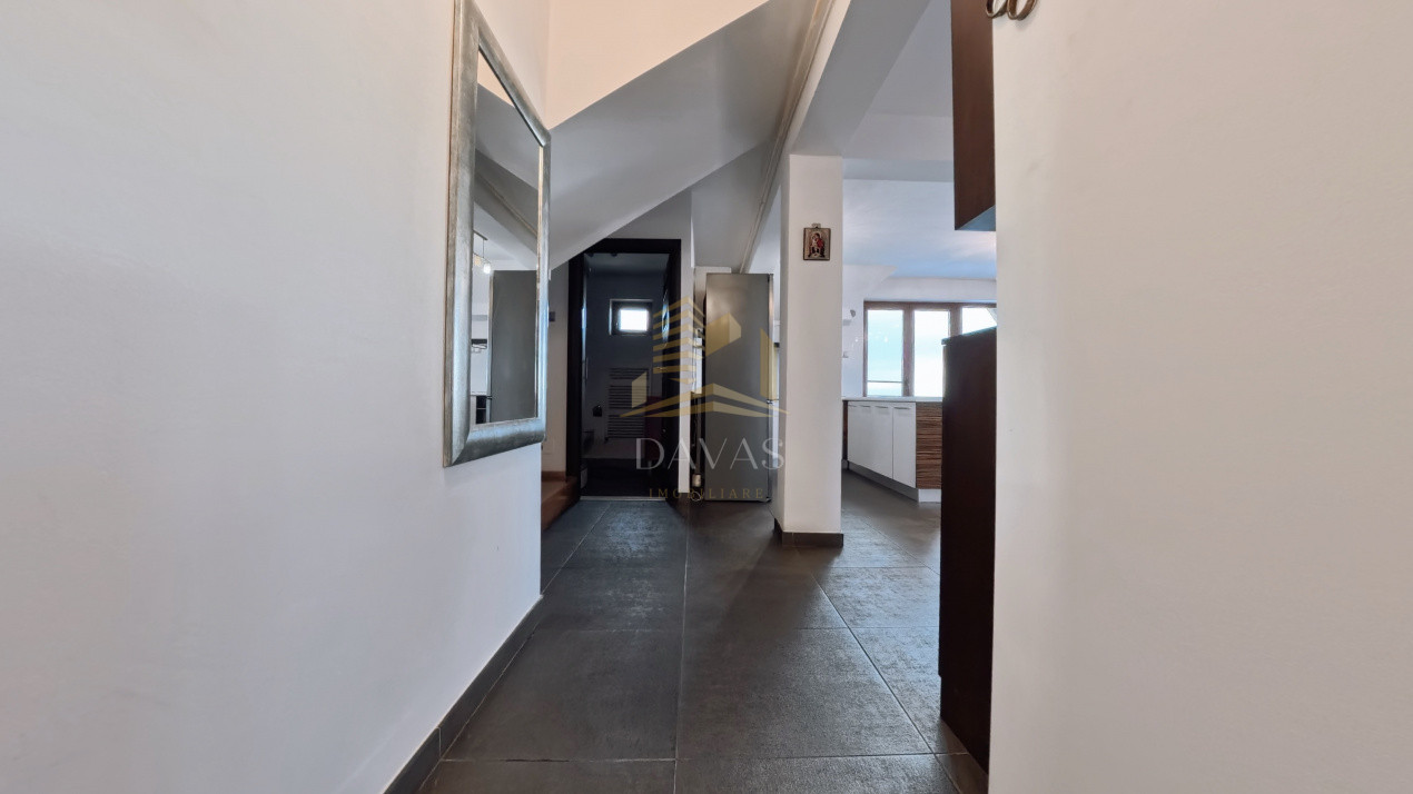 Apartament situat în vila | Valea Chintaului 