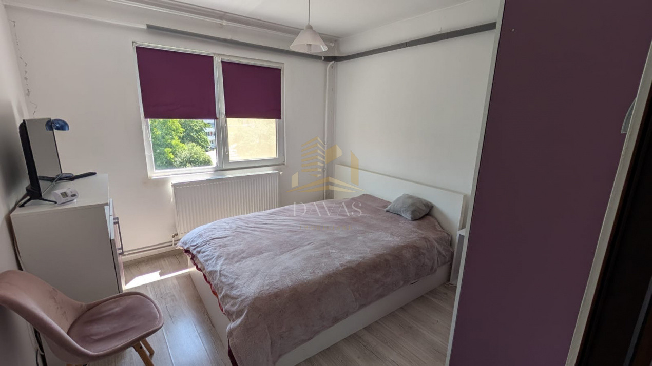 Apartament de 3 camere semidecomandat | Manastur 