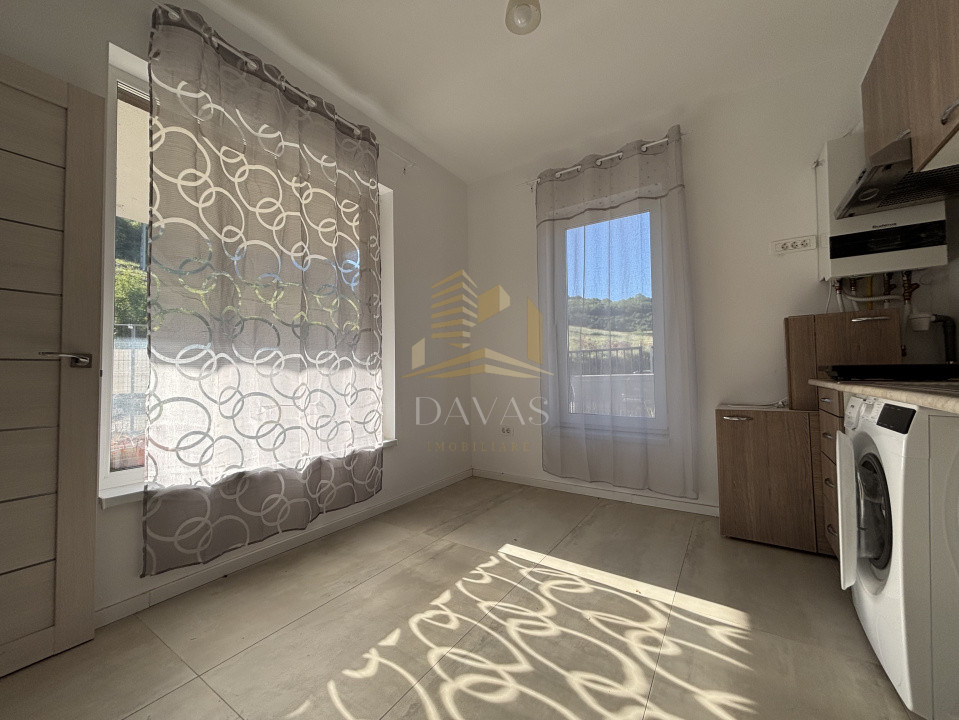 Duplex de inchiriat | Floresti | Teren liber 241 mp