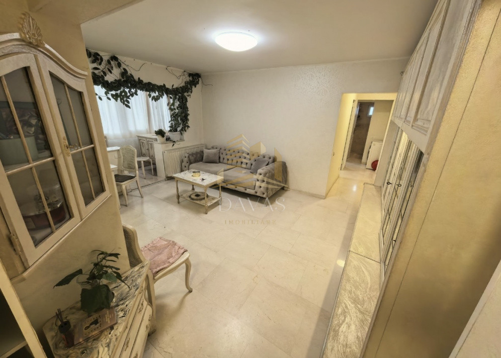 Apartament de 3 camere semidecomandat | Manastur
