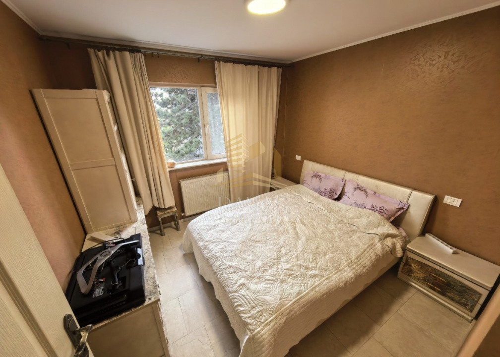 Apartament de 3 camere semidecomandat | Manastur