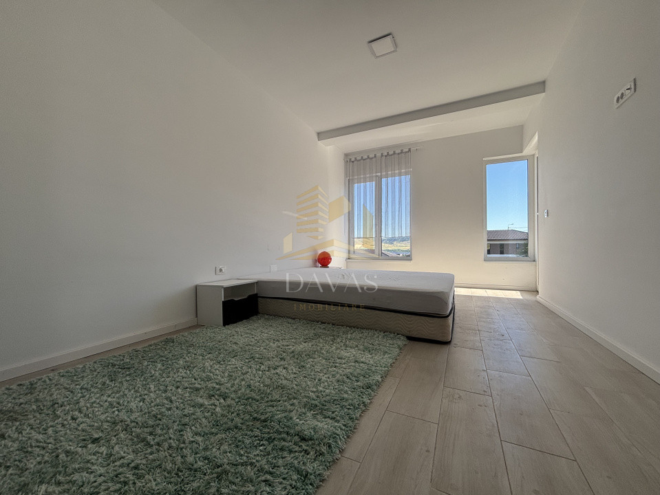 Duplex de vanzare | Floresti | Teren liber 241 mp