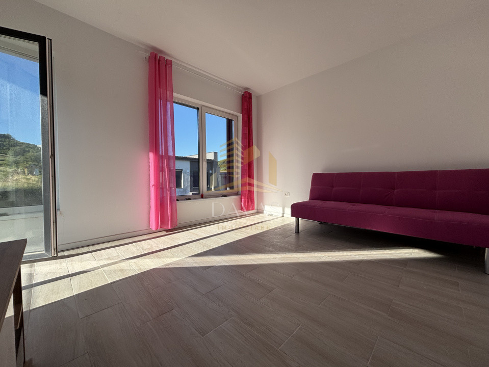 Duplex de vanzare | Floresti | Teren liber 241 mp