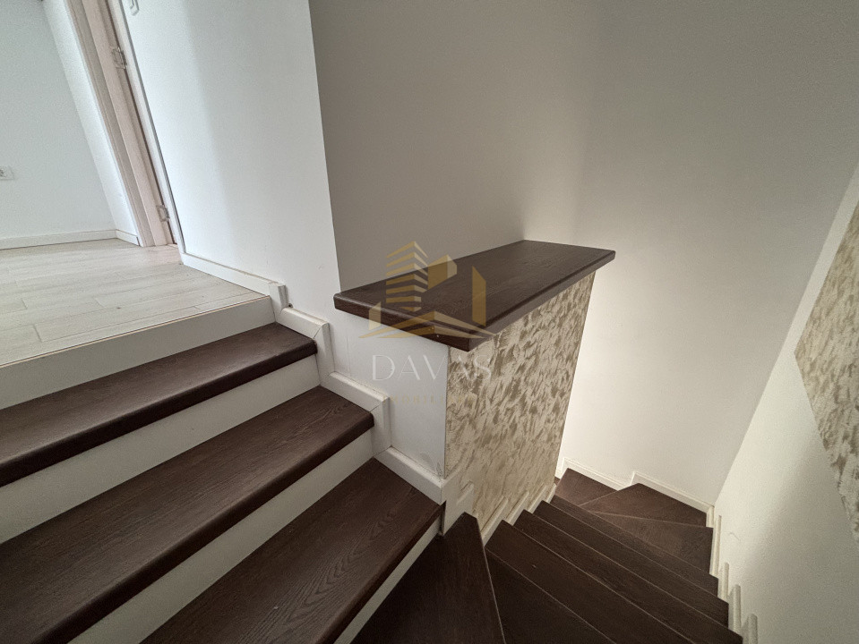 Duplex de vanzare | Floresti | Teren liber 241 mp