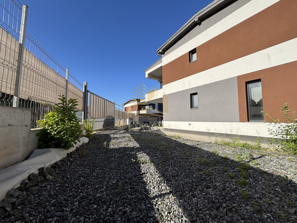 Duplex de vanzare | Floresti | Teren liber 241 mp