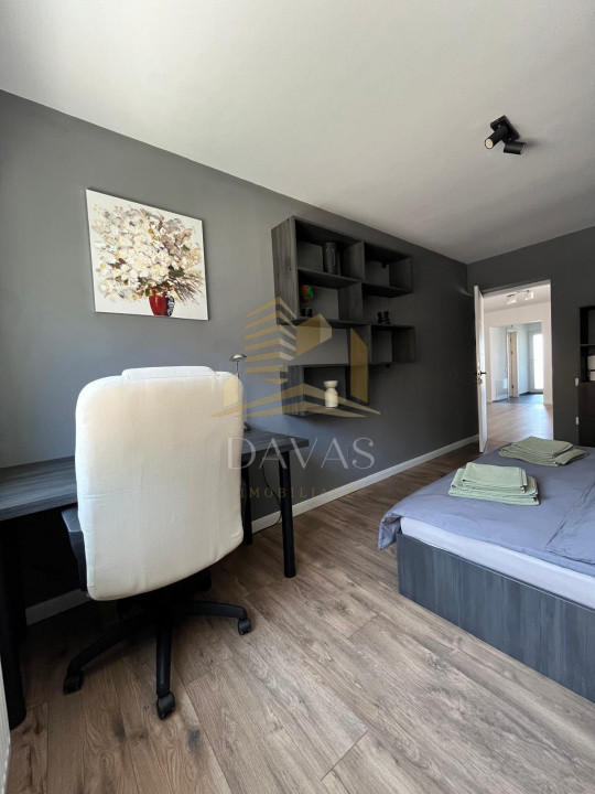 Apartament cu 3 camere de inchiriat | Parcare | Cartierul Gruia