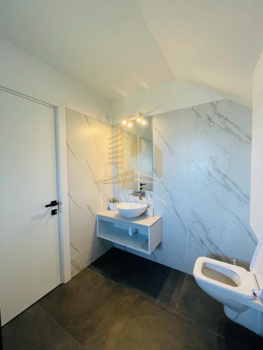 Apartament cu 3 camere de inchiriat | Parcare | Cartierul Gruia
