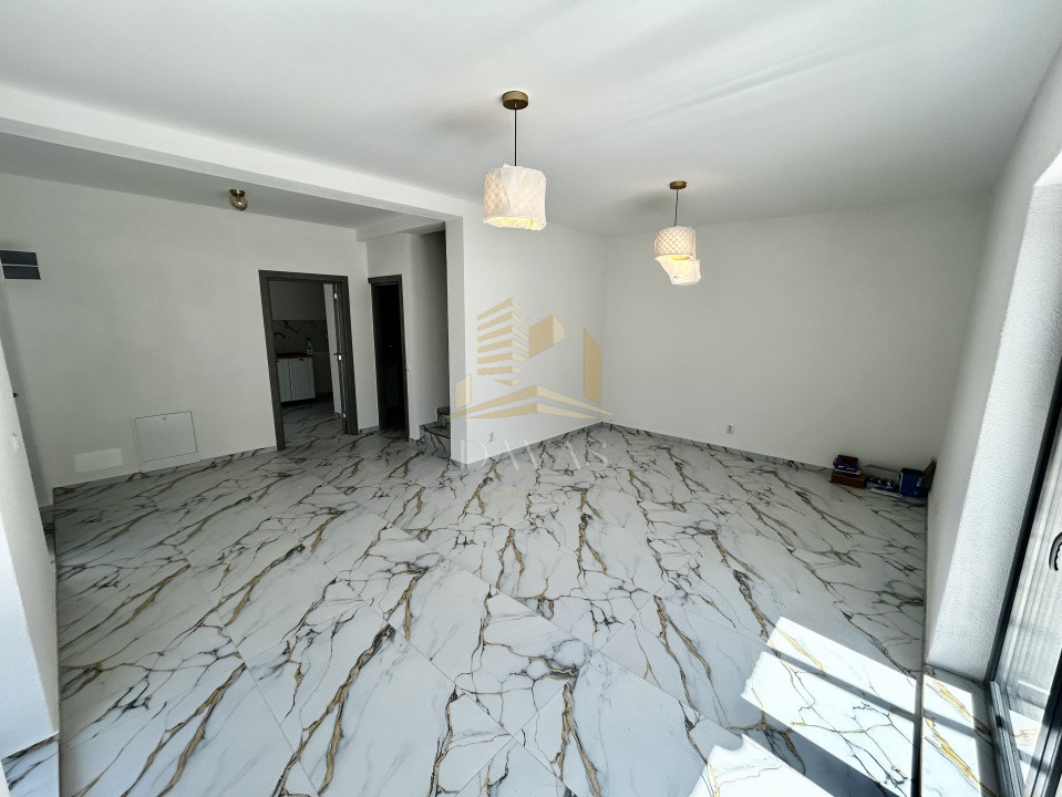 Casa 4 camere de inchiriat | Plopilor | Terasa 25mp 