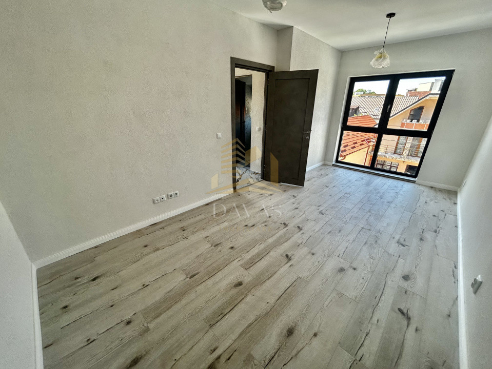Casa 4 camere de inchiriat | Plopilor | Terasa 25mp 
