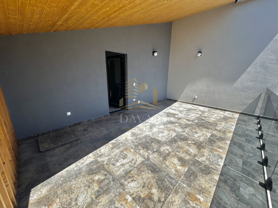 Casa 4 camere de inchiriat | Plopilor | Terasa 25mp 