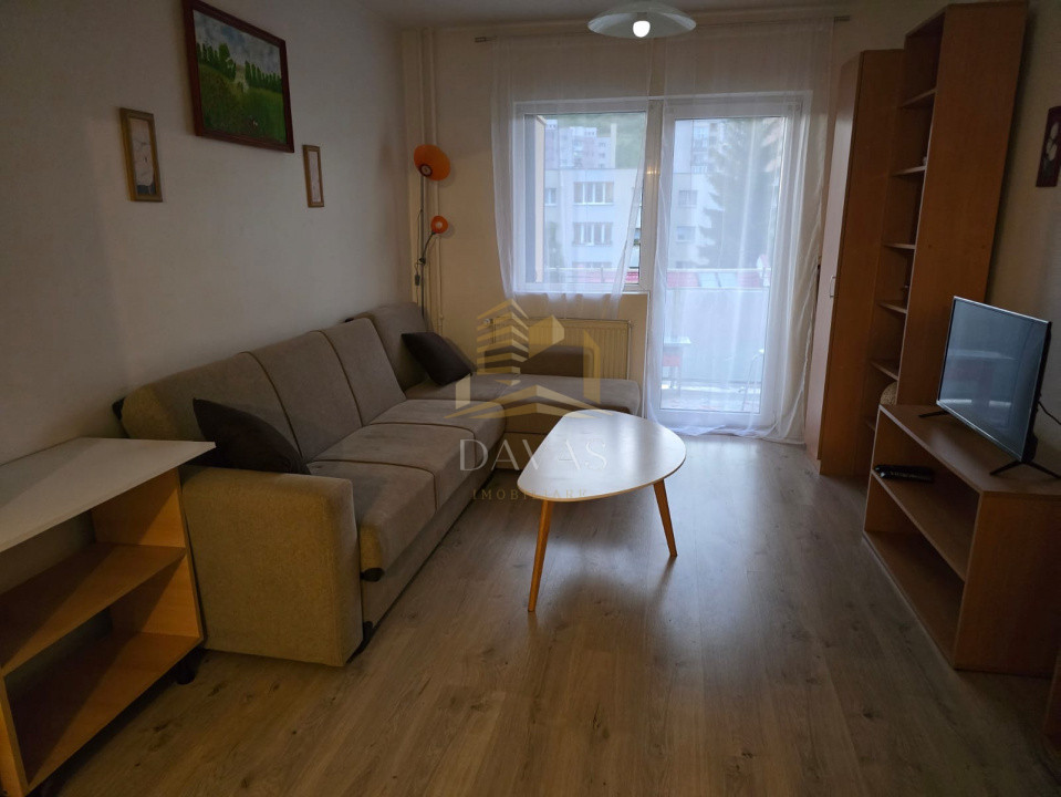 Apartament de 4 camere semidecomandat | Grigorescu 