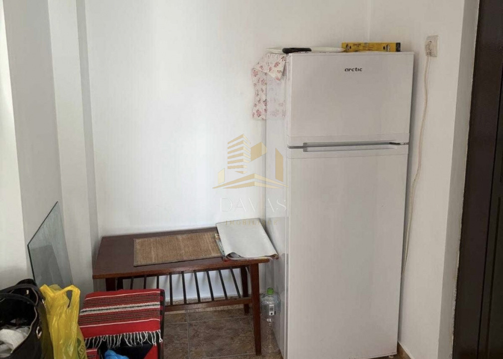 Apartament de 2 camere semidecomandat | P-ta Hermes 