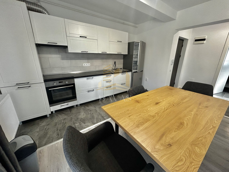 Apartament de 3 camere de inchiriat | Baciu | Parcare subterana 