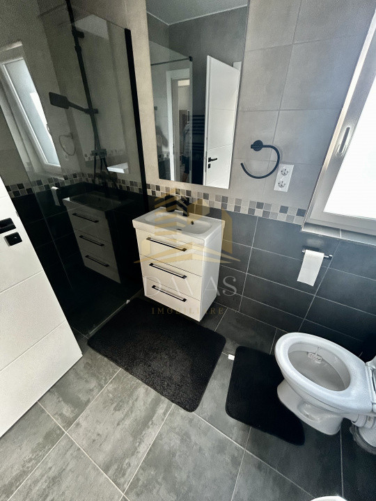 Apartament de 3 camere de inchiriat | Baciu | Parcare subterana 