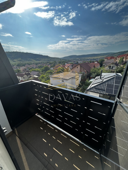 Apartament de 3 camere de inchiriat | Baciu | Parcare subterana 