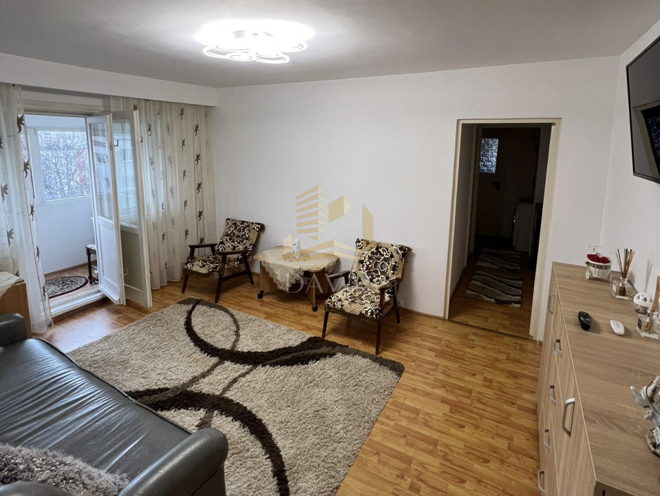 Apartament de 3 camere semidecomandat | Manastur - Aleea Retezat 