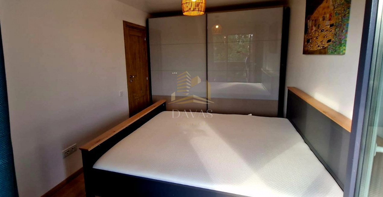 Apartament de 3 camere semidecomandat | Soporului