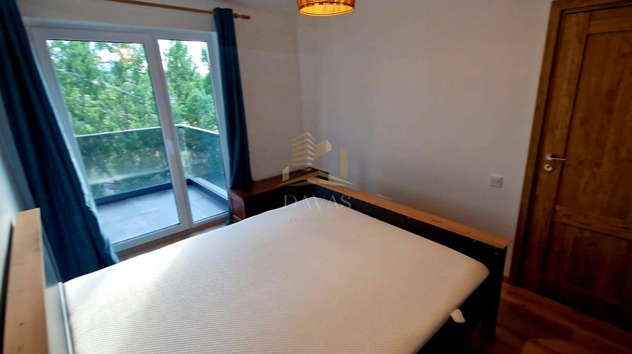 Apartament de 3 camere semidecomandat | Soporului