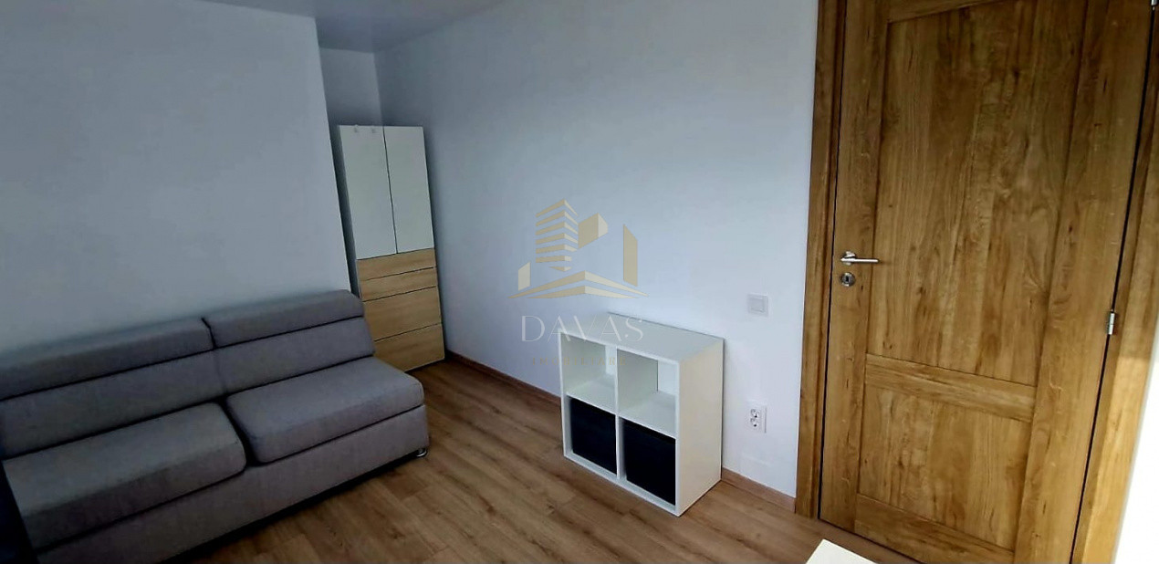 Apartament de 3 camere semidecomandat | Soporului