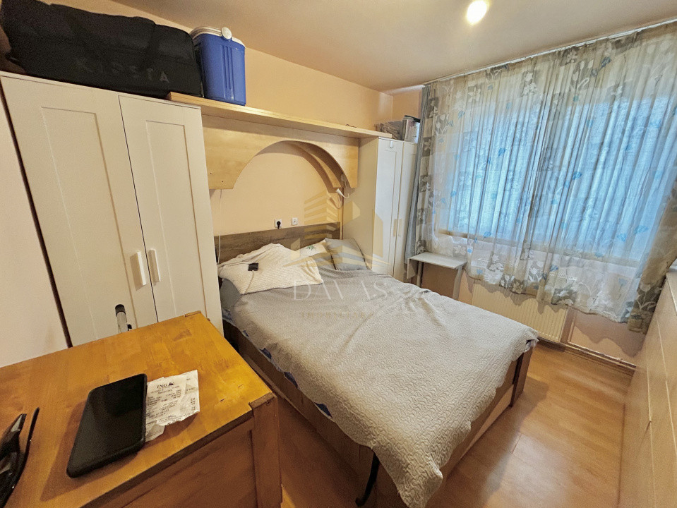 Apartament 2 camere decomandate de vanzare | Bloc 2005 | Parcare inclusa