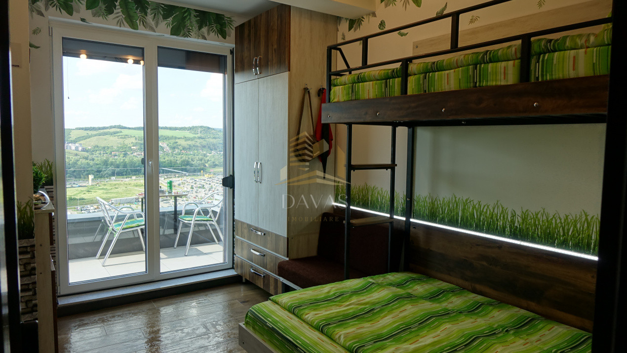 Penthouse de 3 camere semidecomandat | view Panoramic | Vivo 