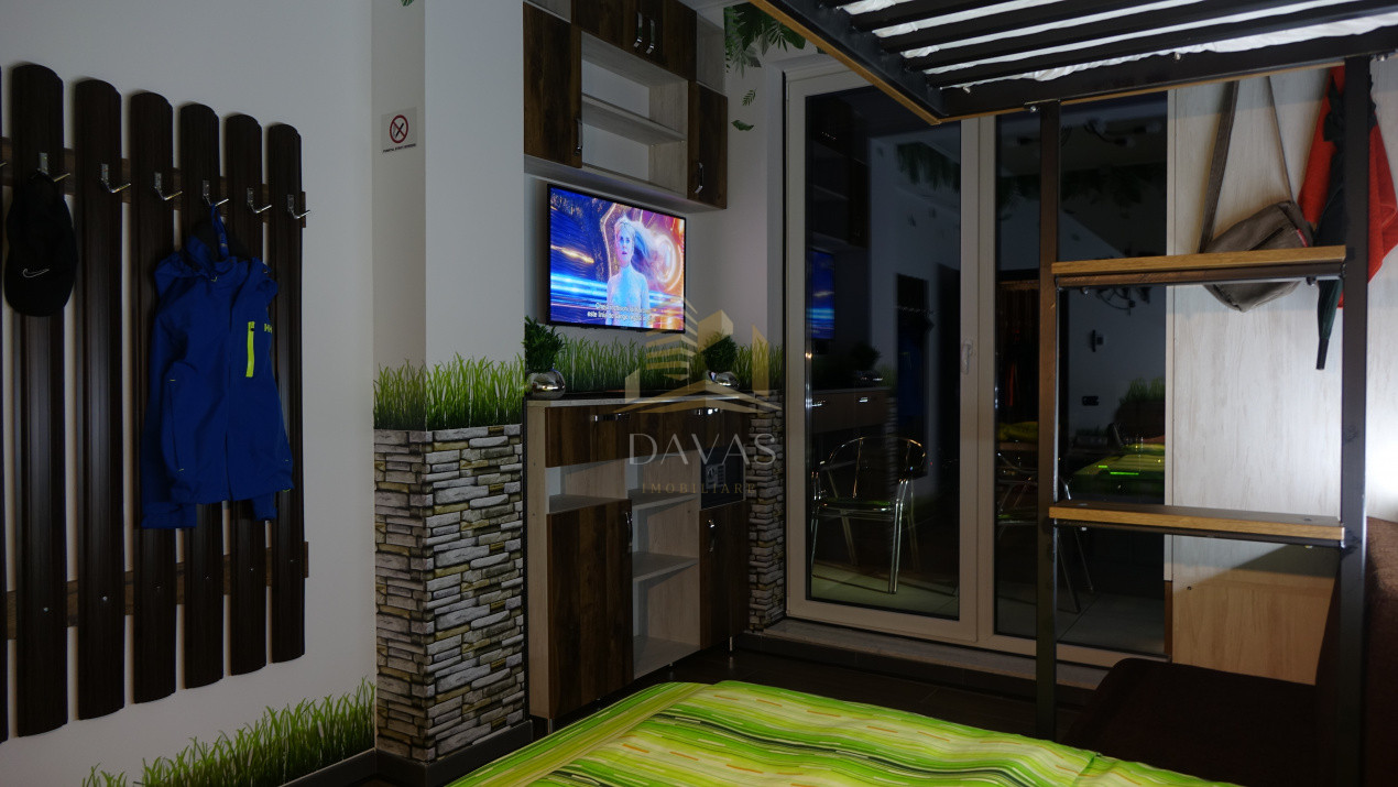 Penthouse de 3 camere semidecomandat | view Panoramic | Vivo 