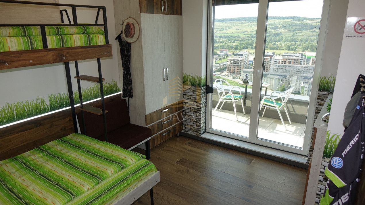 Penthouse de 3 camere semidecomandat | view Panoramic | Vivo 