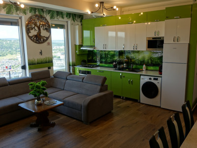 Penthouse de 3 camere semidecomandat | view Panoramic | Vivo 