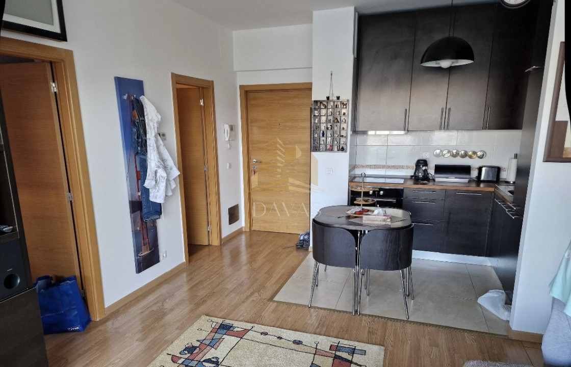 Apartament de 2 camere semidecomandat | Viva City 