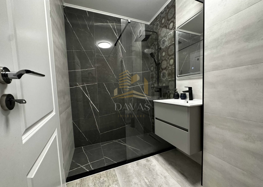 Apartament cu 2 camere semidecomandat | Soporului 